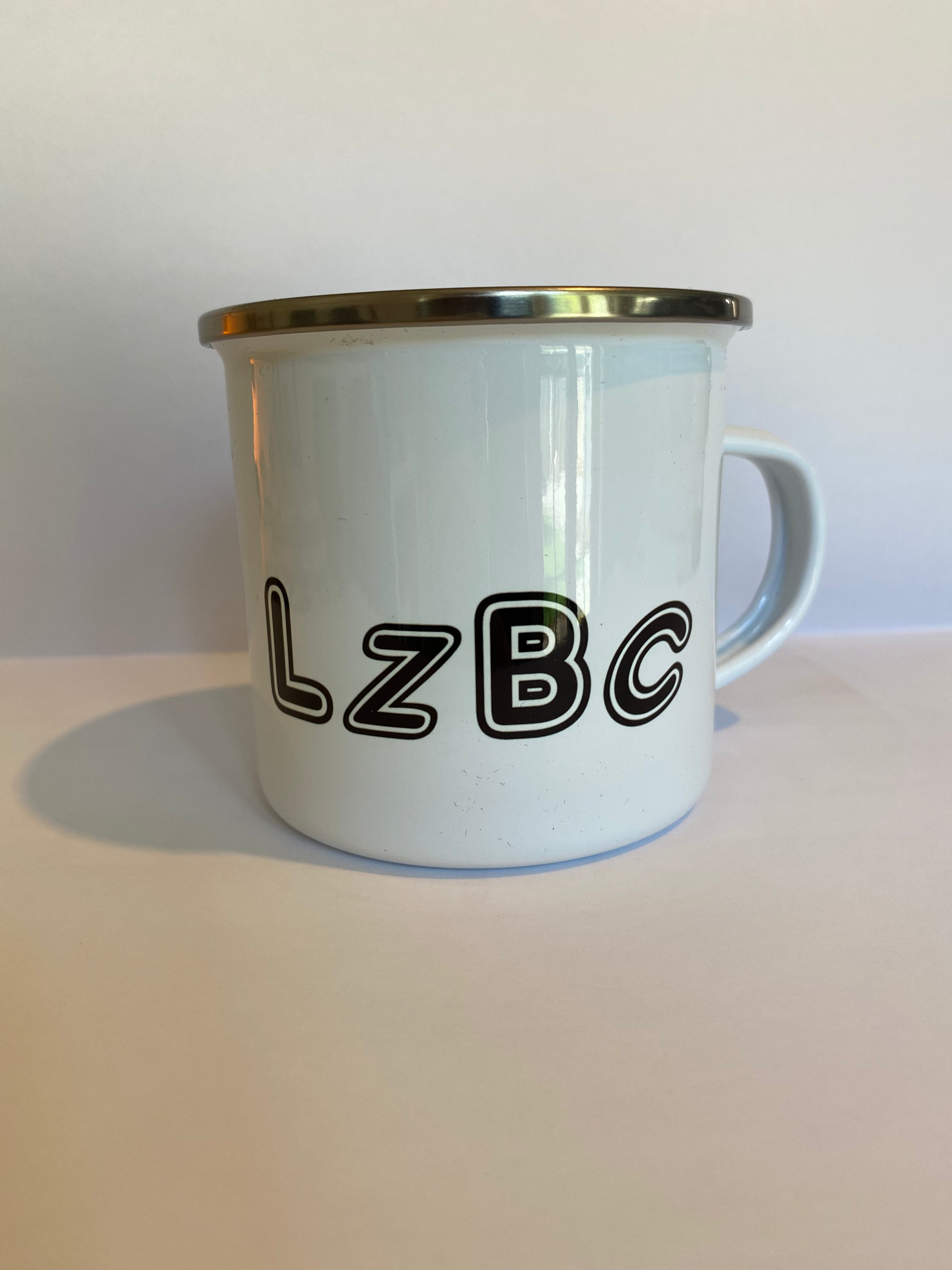 LzBc 3 skulls - Tin Mug